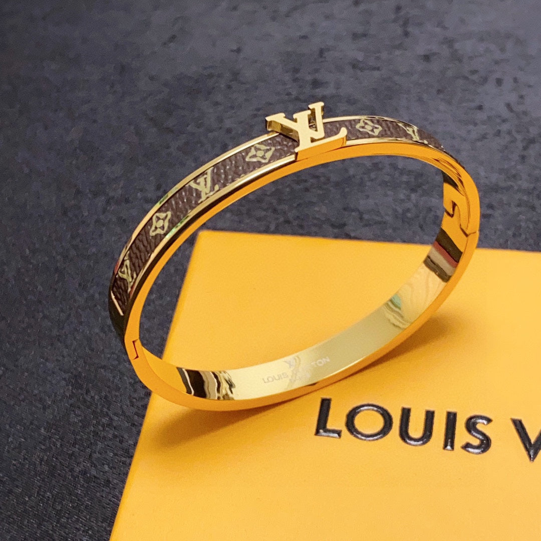 18K Louis Vuitton Leather Vintage Bracelet