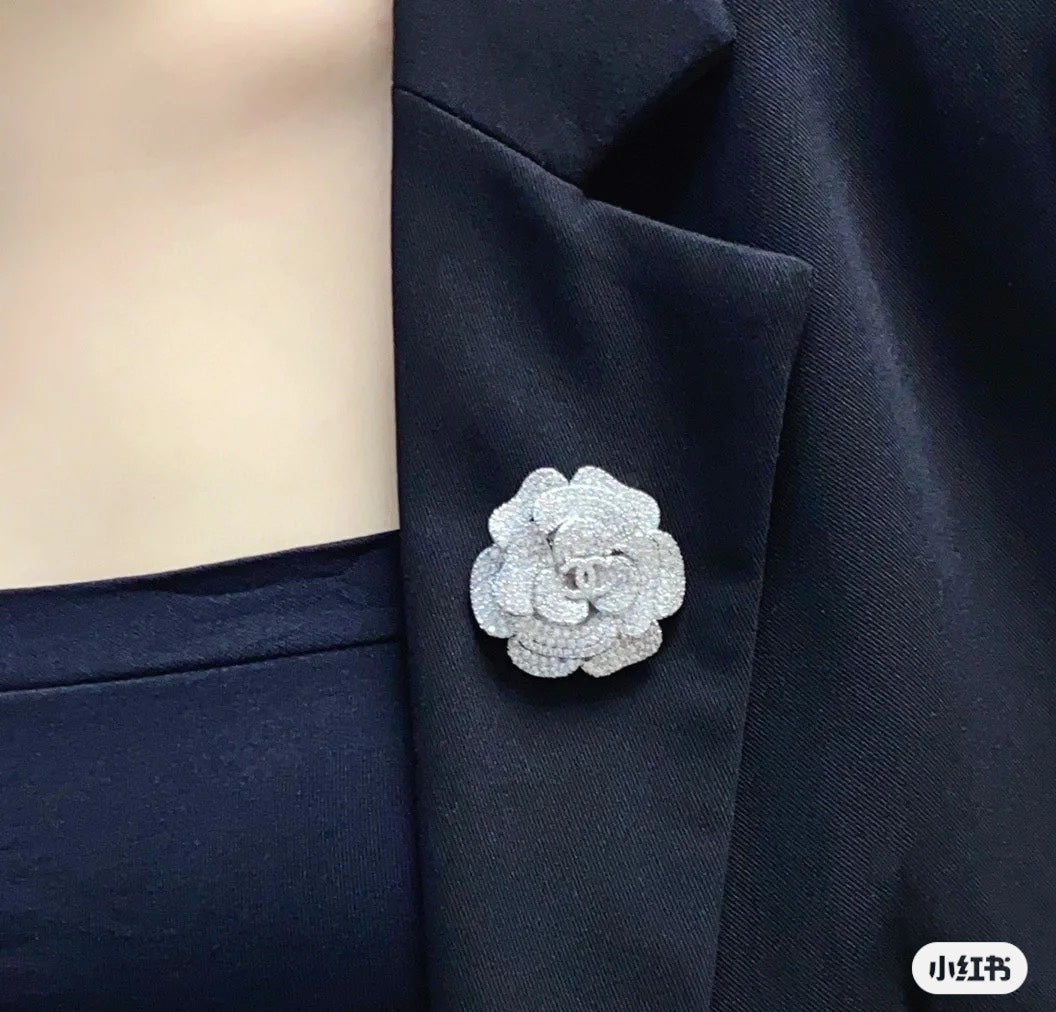 18K  Chanel Camellia Diamonds Brooch