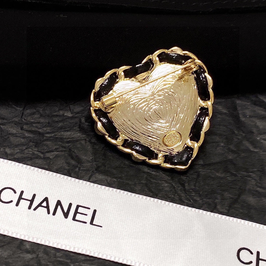 18K  Chanel Red Crystal Heart Brooch